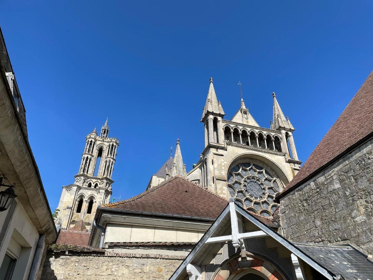 Les Hotes D'Eloise Laon Exterior photo